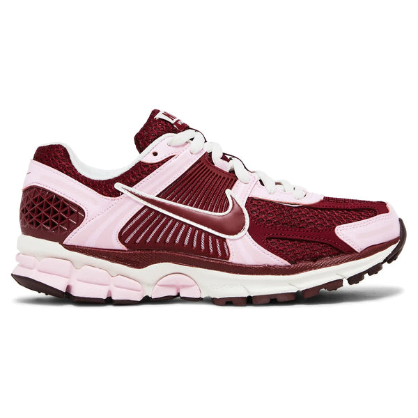 Nike Zoom Vomero 5 Pink Foam Team Red (Women's) sneakers — style FN7196-663 — photo 1 of 5