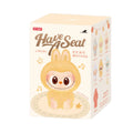 Scatola Ciega di Peluche in Vinile Pop Mart Labubu The Monsters Have a Seat