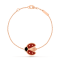 Bracciale Lucky Spring di Van Cleef & Arpels, coccinella con ali aperte, oro rosa 18K, corniolo, onice
