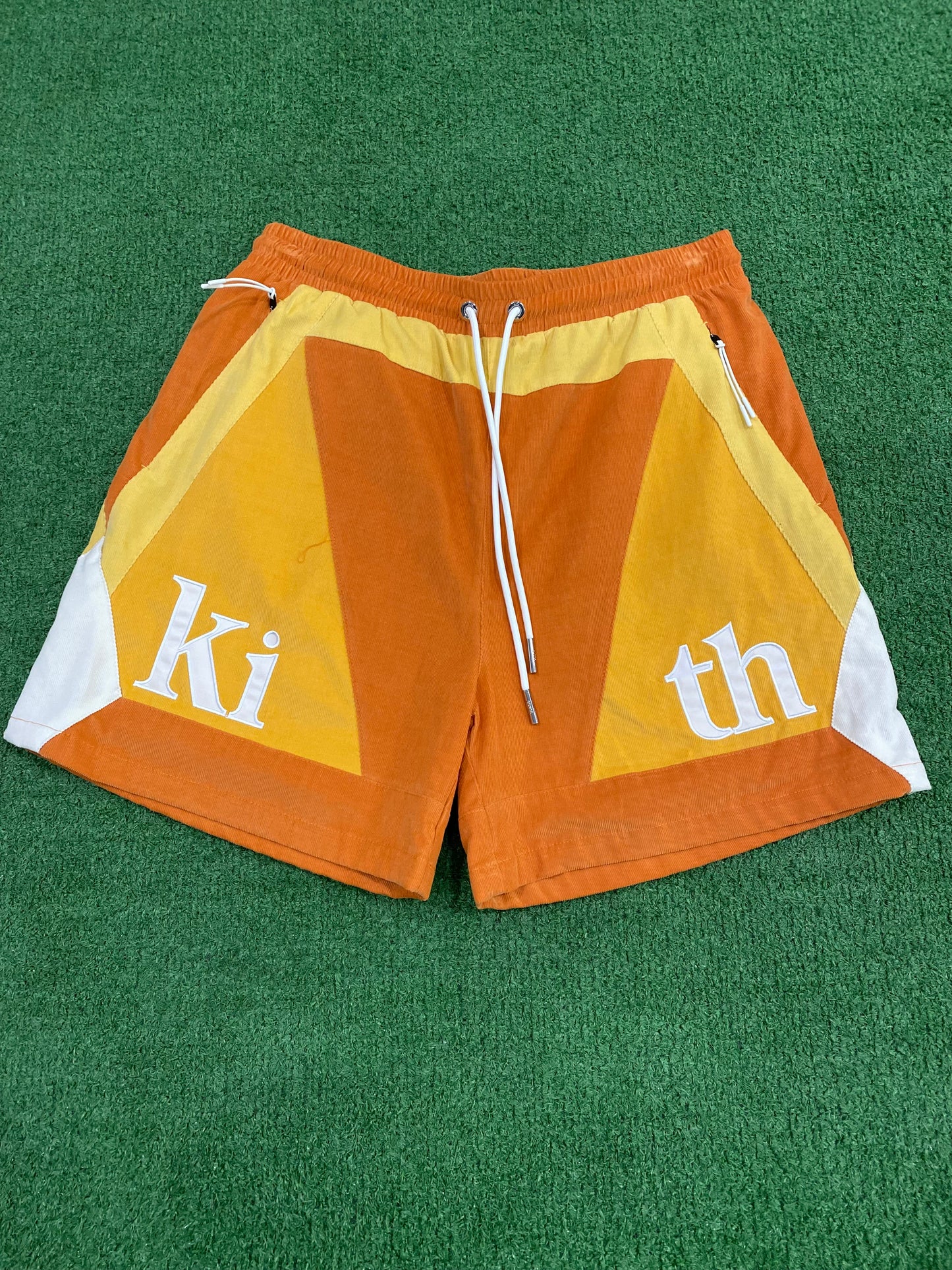 Kith Mixed Micro Cord Turbo Shorts Aura, Shorts - Supra Sneakers