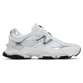 New Balance 9060 Weiß Schwarz Metallic Silber