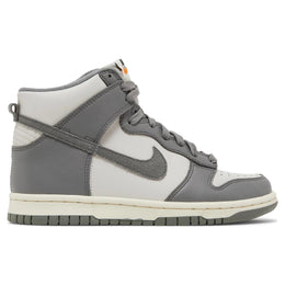 Nike Dunk High Zweifarbig Grau