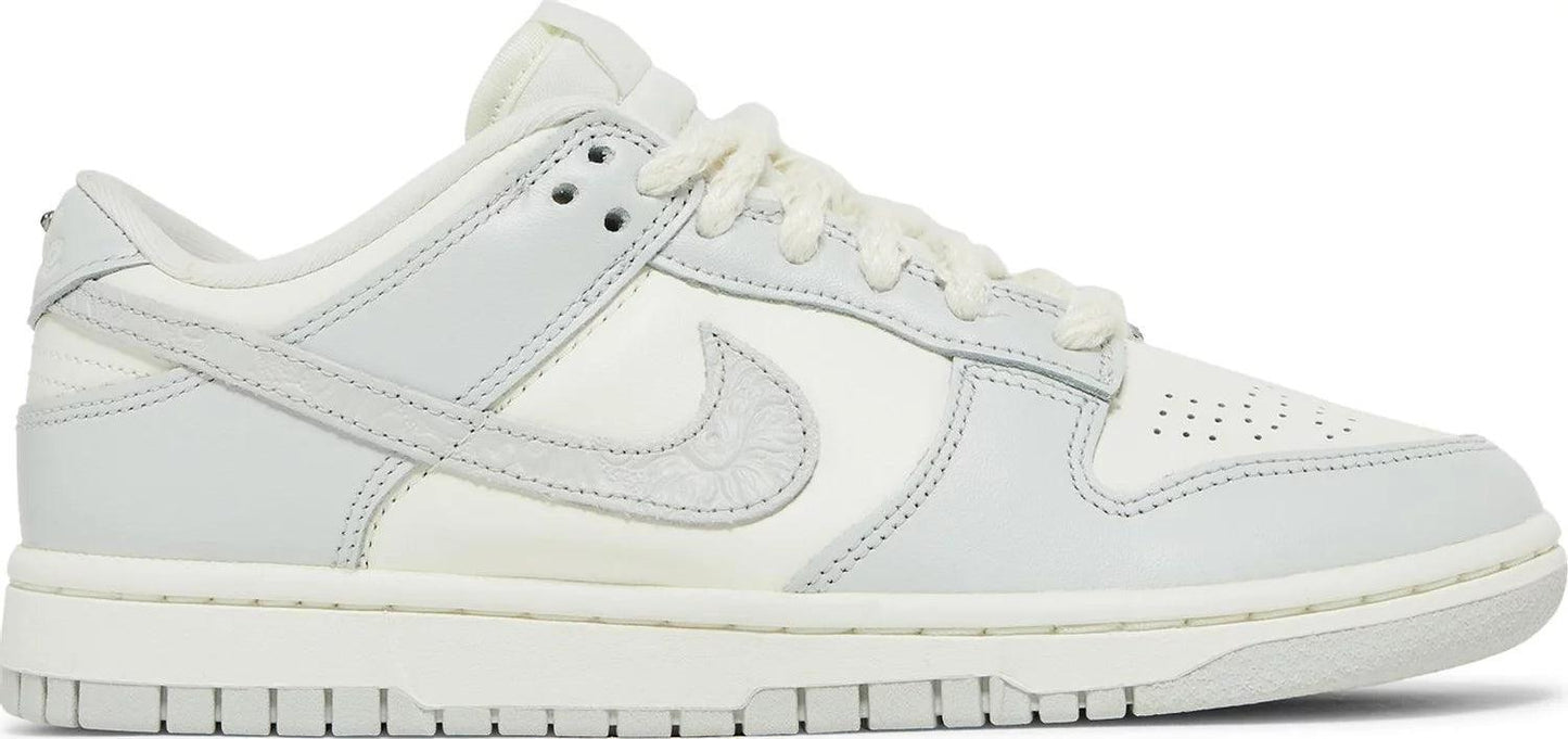 Nike Dunk Low Needlework (W) - Supra Sneakers